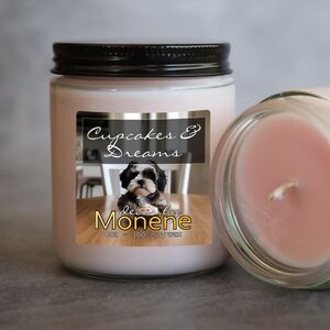 Cupcakes and Dreams Scented 8oz Jar Candle